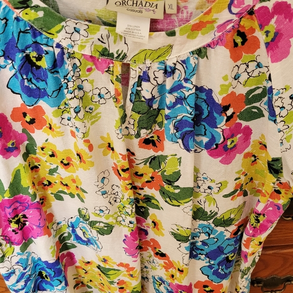 Floral Linen blouse - Picture 3 of 4